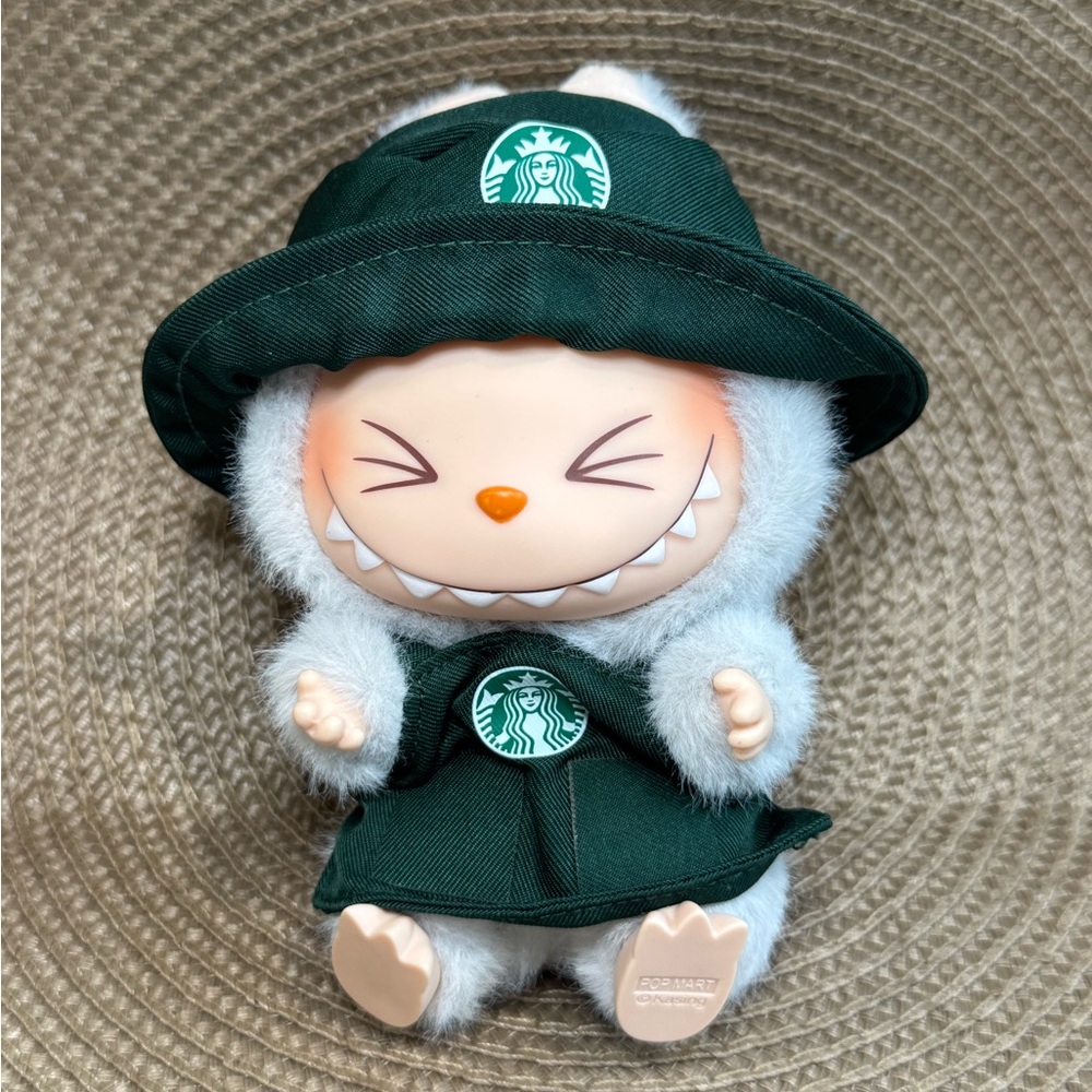Labubu outfit